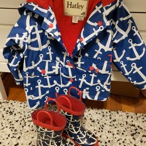 Hatley rainjacket with matching boots